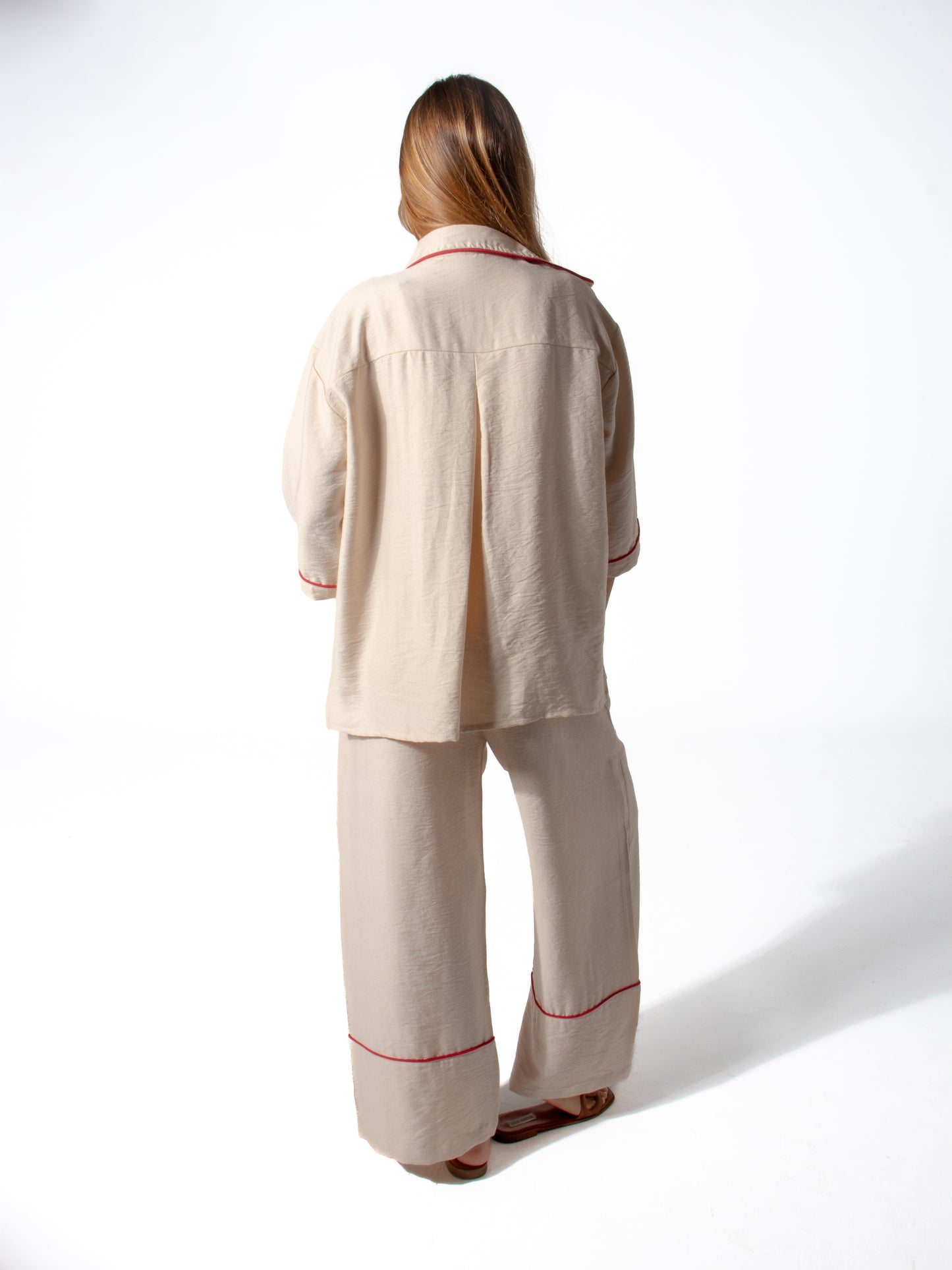 Edgy Linen Set in Nude